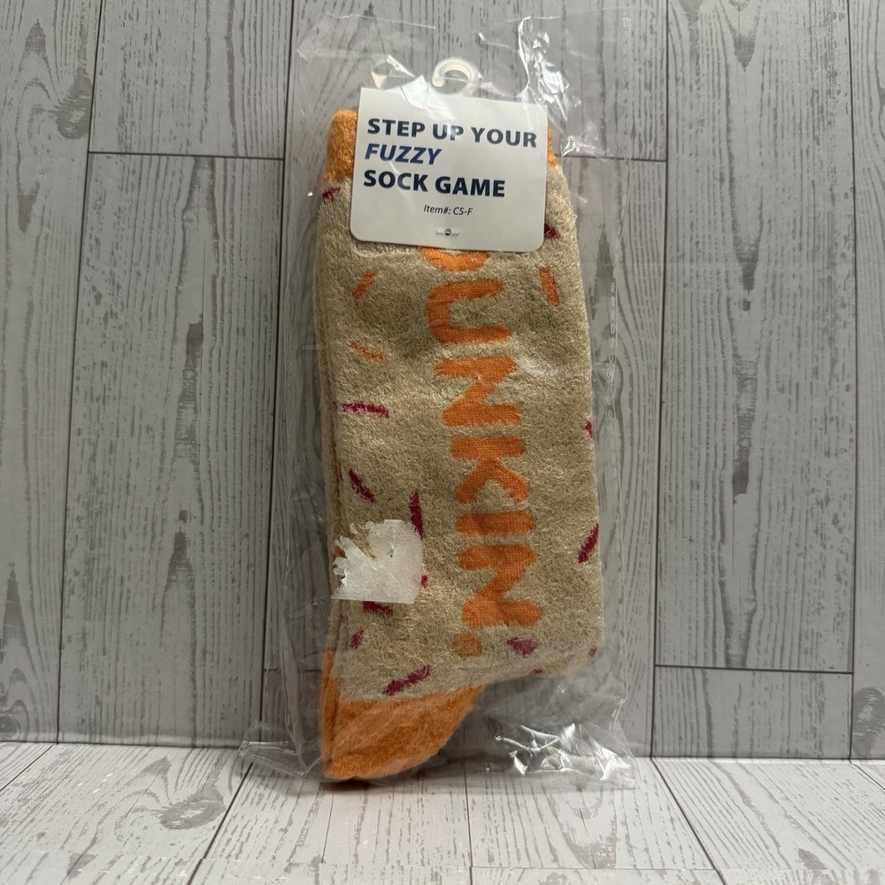 Dunkin Fuzzy Socks One‎ Size Beige Orange Sprinkles Cozy Lounge Slipper Sock
